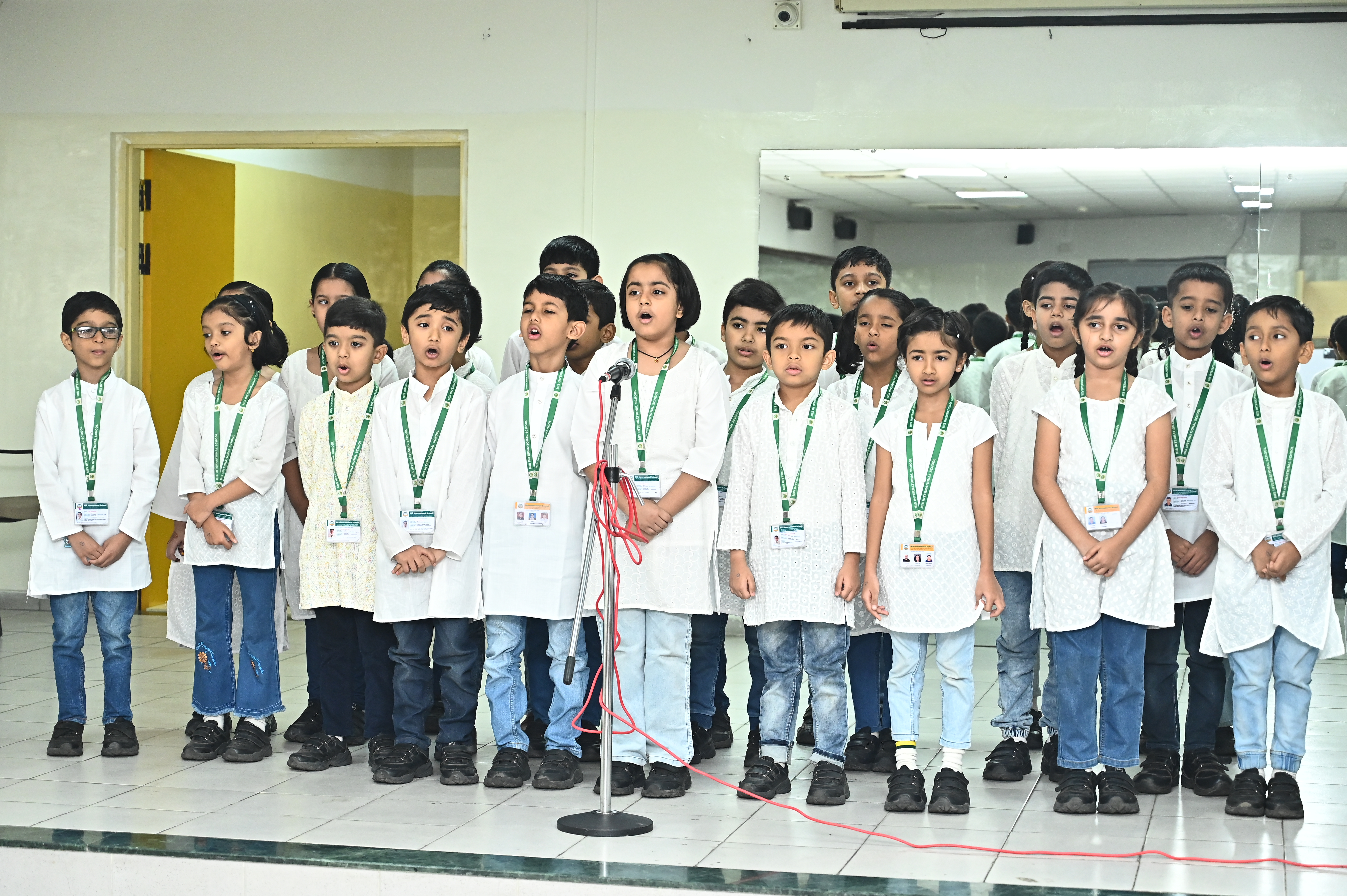 MIS International School moment 105