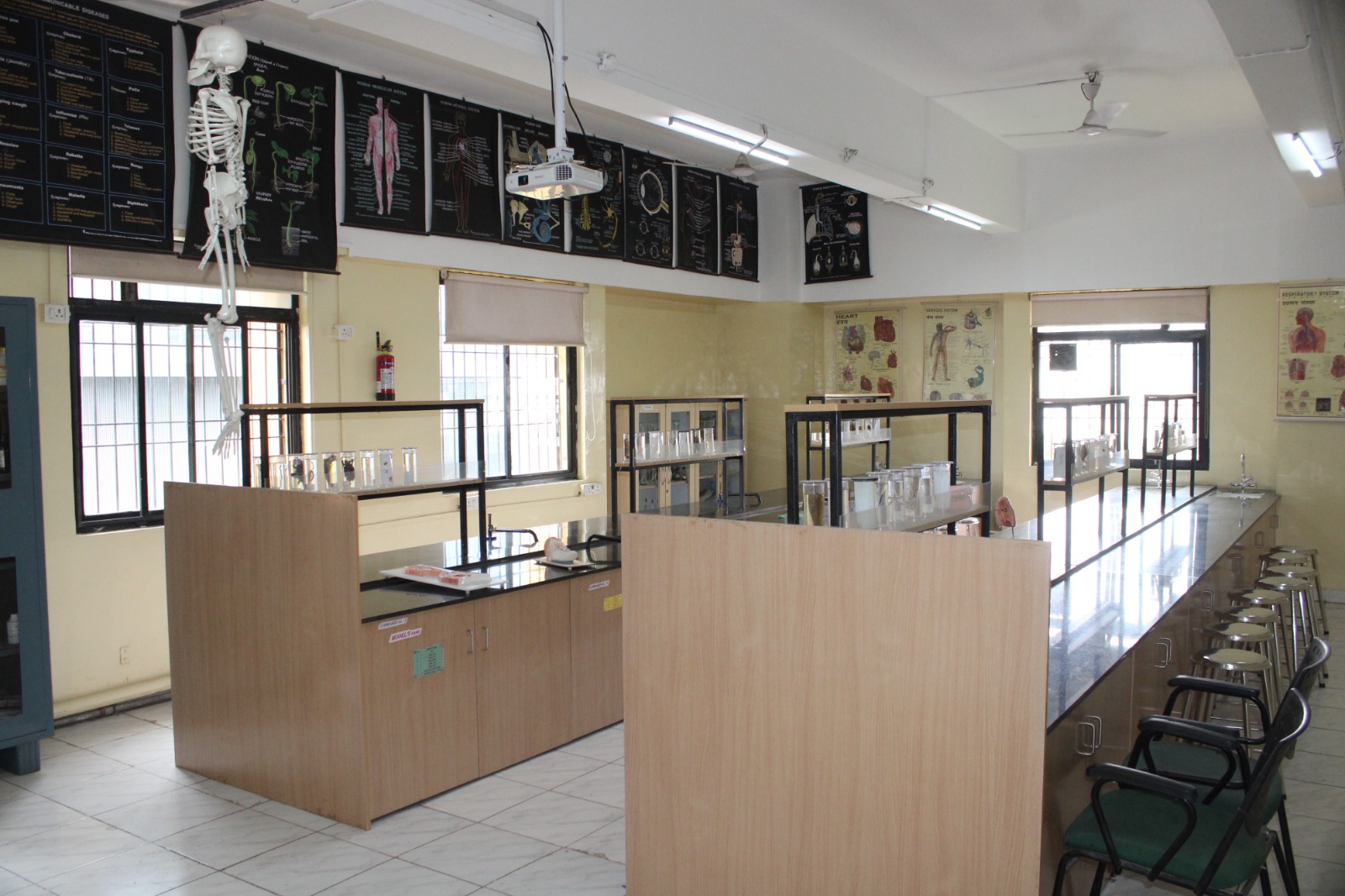 Biology work stations at MIS International School, Pune