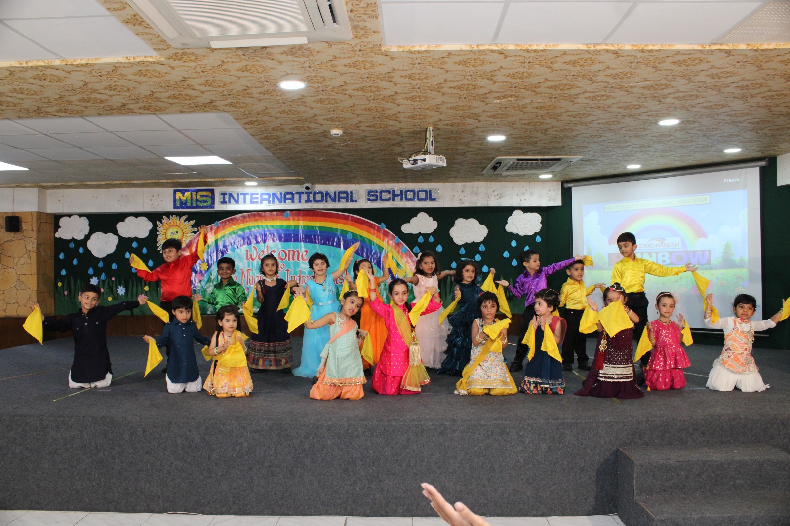 MIS International School moment 108