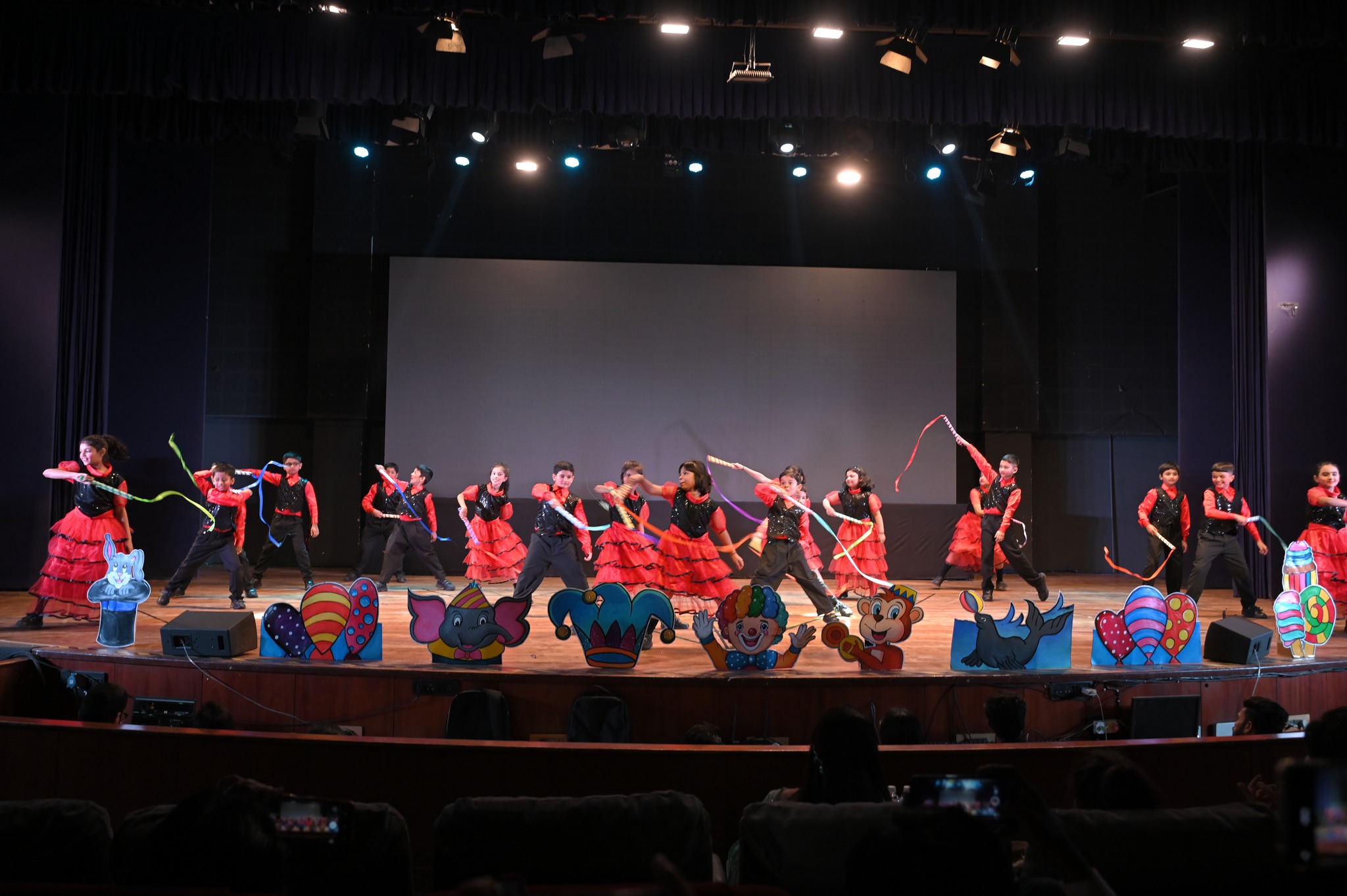 MIS International School moment 53