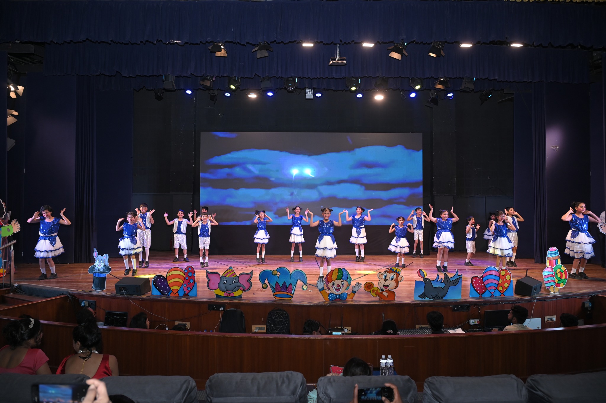 MIS International School moment 54