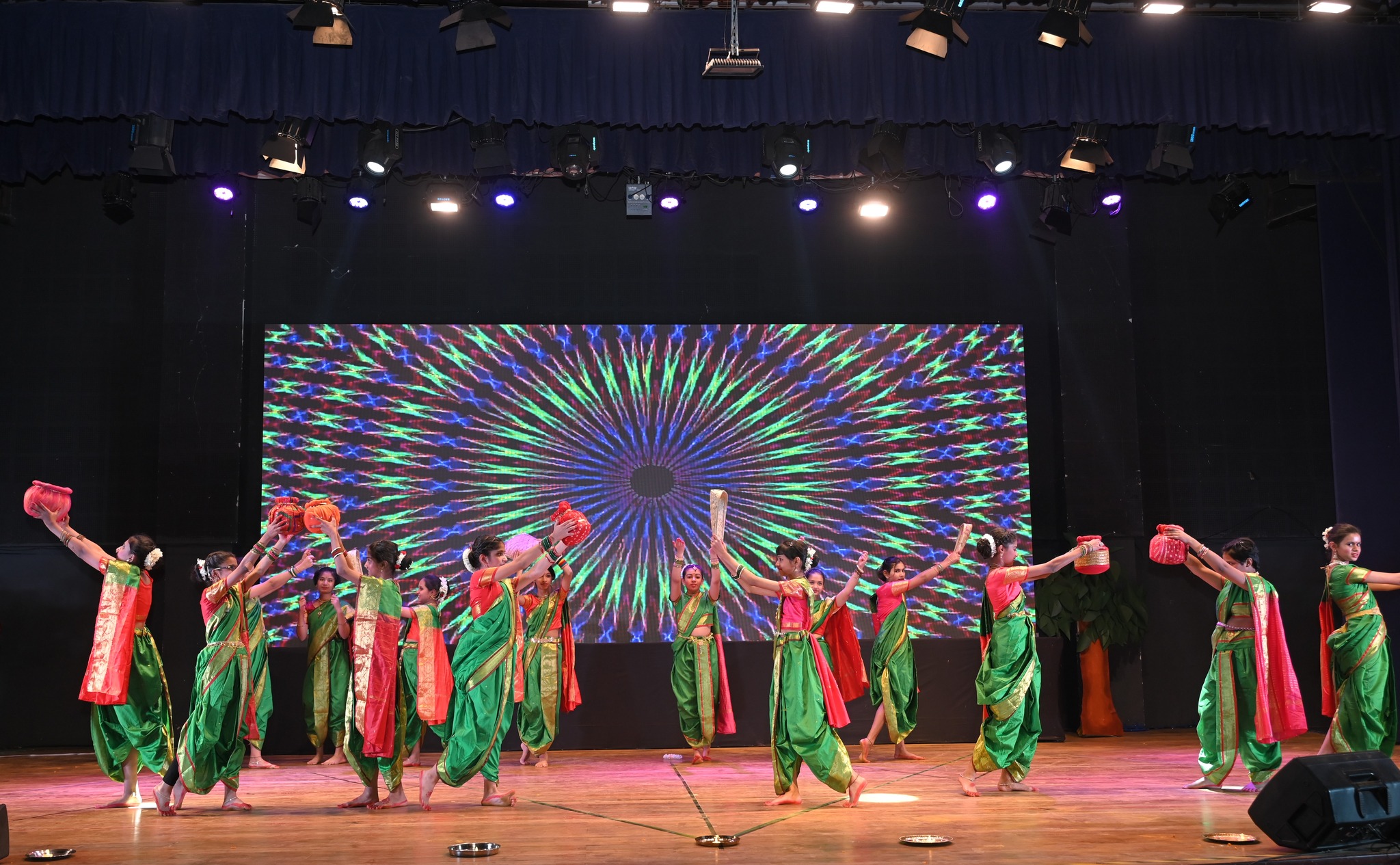 MIS International School moment 35