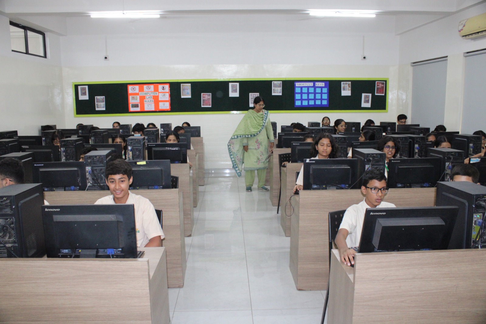 Computer laboratory at MIS International School, Pune