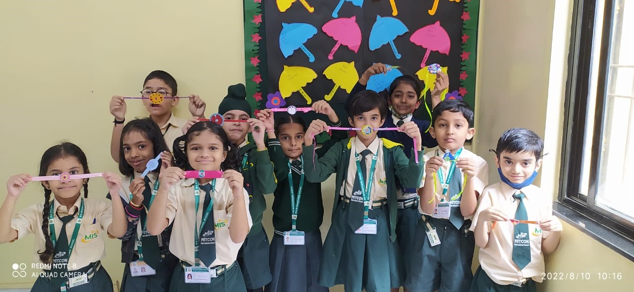 Rakhi Making Activity